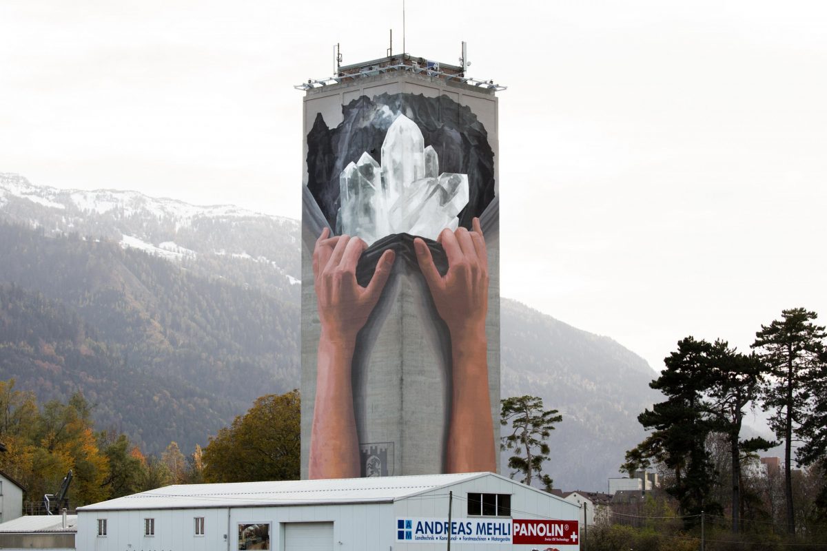Bane & Pest wall art in Chur